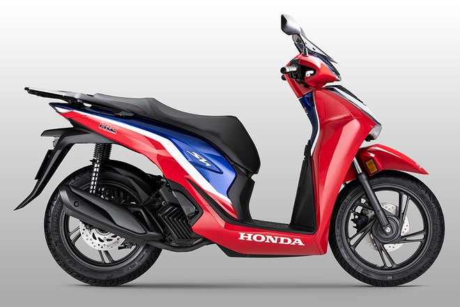 H&agrave;ng hiếm Honda SH 150i Special Edition HRC chốt lịch ra mắt Việt Nam: Giới hạn 250 chiếc to&agrave;n cầu, nhập trực tiếp từ &Yacute;, dễ d&agrave;ng nhận ra với bộ tem độc quyền - Ảnh 2.