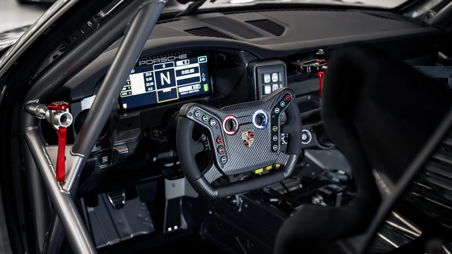 Porsche 911 GT4 R tr&igrave;nh l&agrave;ng: M&aacute;y 4.0L mạnh hơn 510 m&atilde; lực, đồ chơi cho d&acirc;n nghiện đua xe, gi&aacute; quy đổi gần 10 tỷ đồng - Ảnh 6.