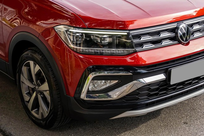 Chiếc Volkswagen T-Cross n&agrave;y c&ograve;n nửa gi&aacute; so với ni&ecirc;m yết mới: Gi&aacute; rao 659 triệu đồng, chung gầm Kushaq, người b&aacute;n khẳng định &lsquo;kh&ocirc;ng c&oacute; chiếc thứ hai&rsquo; - Ảnh 3.