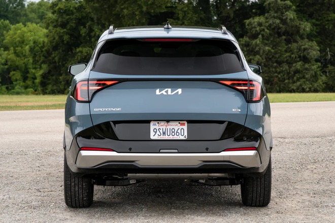 Rộ tin Kia Sportage 2026 tại Việt Nam th&ecirc;m hybrid, bỏ m&aacute;y dầu, h&atilde;ng li&ecirc;n tục nh&aacute; h&agrave;ng nội, ngoại thất mới trước ng&agrave;y ra mắt- Ảnh 11.