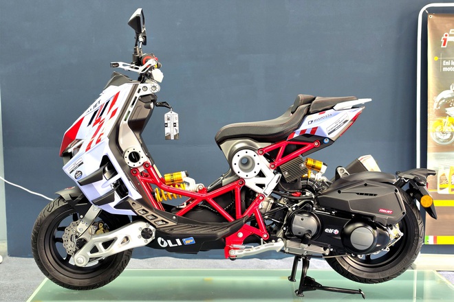 Italjet Dragster 300 Gresini Edition ch&agrave;o h&agrave;ng kh&aacute;ch Việt: Giới hạn 40 chiếc, gi&aacute; đắt hơn cả VF Minio Green, muốn mua cũng kh&ocirc;ng dễ- Ảnh 17.