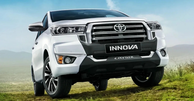 Toyota Innova đời cũ vẫn được n&acirc;ng cấp trước khi khai tử: Mặt trước hầm hố hơn, th&ecirc;m tiện nghi b&ecirc;n trong- Ảnh 2.