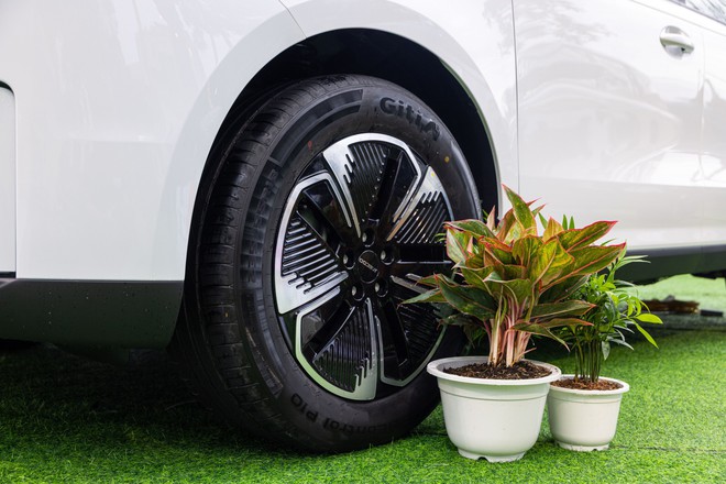 Jaecoo J5 lắp r&aacute;p tại Việt Nam dự kiến rẻ nhất kh&ocirc;ng qu&aacute; 569 triệu đồng, h&atilde;ng đền gấp 5 tiền cọc nếu gi&aacute; chốt cao hơn, bảo h&agrave;nh tới 1.000.000km - Ảnh 8.