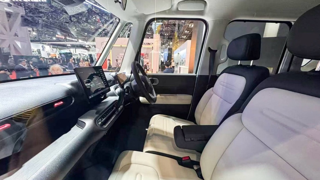 BYD Racco gi&aacute; dự kiến quy đổi hơn 430 triệu đồng: Tr&ocirc;ng như xe Nhật, nhỏ hơn Morning, cửa l&ugrave;a, chạy 320km/sạc - Ảnh 4.