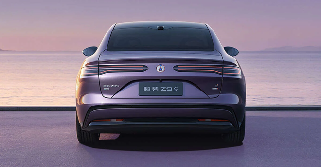 Denza Z9S lộ diện: Sedan thuần điện dài hơn 5 m, mạnh gần 500 mã lực, sạc đầy đi 920 km - Ảnh 3.