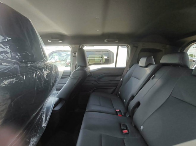 Đại l&yacute; b&aacute;o Toyota Land Cruiser FJ ra mắt Việt Nam tuần sau: Gi&aacute; dự kiến gần 1,2 tỷ đồng, m&aacute;y 2.7L như Fortuner, c&oacute; ADAS, nhập Th&aacute;i - Ảnh 8.