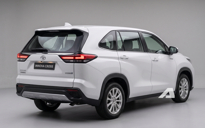 Xem trước Toyota Innova Cross 2027: Thiết kế mới c&oacute; điểm giống Corolla Cross, nội thất xịn hơn, ADAS c&oacute; thể n&acirc;ng cấp - Ảnh 7.