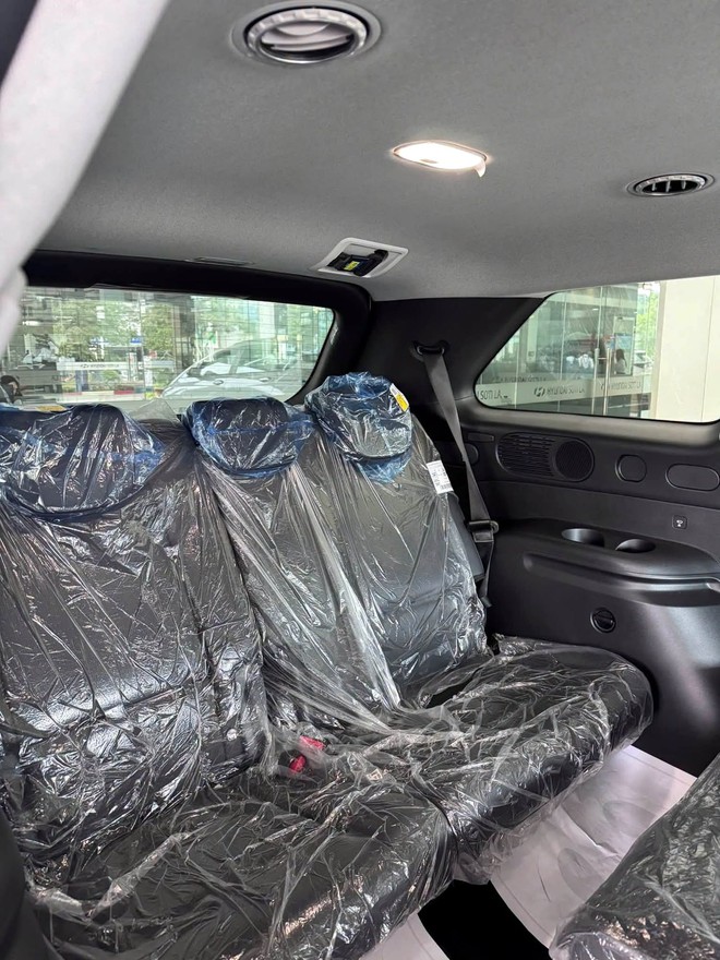 Hyundai Palisade Hybrid bản 'base' c&oacute; mặt ở đại l&yacute;: Gi&aacute; dự kiến 1,5 tỷ, rẻ hơn bản 'full' của Everest, c&oacute; đủ ADAS - Ảnh 9.