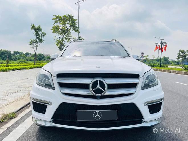 Chiếc Mercedes-Benz n&agrave;y b&aacute;n lại chưa đến 700 triệu: 7 chỗ phục vụ gia đ&igrave;nh, rẻ hơn thị trường cả trăm triệu khiến 'n&oacute;i chẳng ai tin' - Ảnh 3.