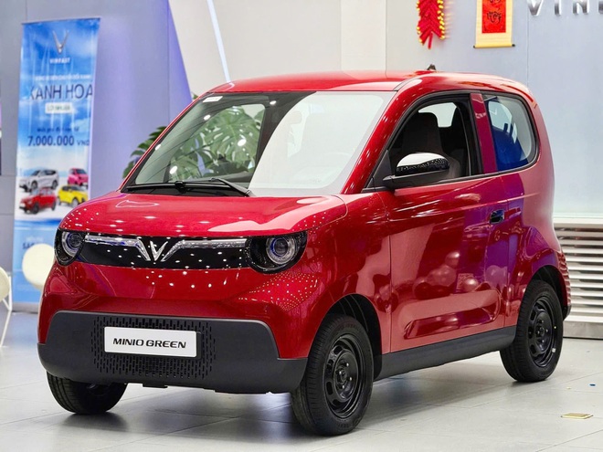 Đại l&yacute; b&aacute;o VinFast VF 2 gi&aacute; dự kiến từ 179 triệu đồng, 4 chỗ, chạy 210km/sạc, sạc miễn ph&iacute; 20 lần/th&aacute;ng - Ảnh 4.