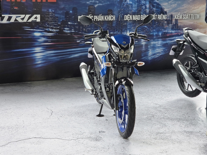 Suzuki Satria 2026 ra mắt Việt Nam: Gi&aacute; từ 54,5 triệu, nhiều n&acirc;ng cấp về kiểu d&aacute;ng, trang bị, kết nối điện thoại, cạnh tranh Exciter, Winner - Ảnh 2.