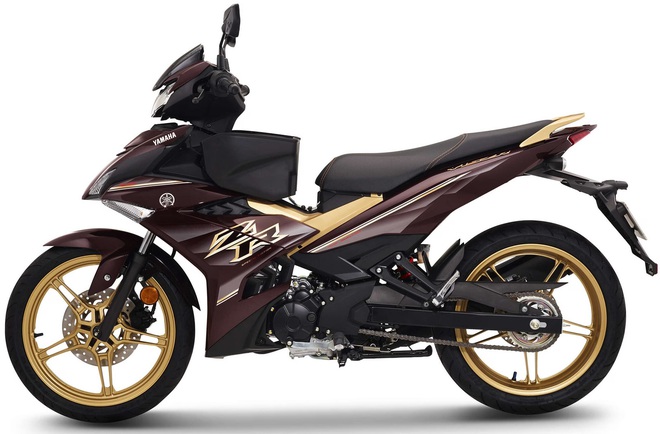 Yamaha Exciter 150 c&oacute; diện mạo mới: Gi&aacute; quy đổi từ 57 triệu đồng, nhiều m&agrave;u nổi bật hơn, bản đặc biệt c&oacute; chắn gi&oacute; thể thao, USB-C - Ảnh 7.