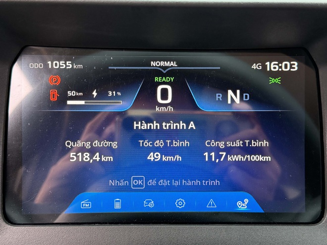 Đem VinFast Minio Green &lsquo;test&rsquo; TP.HCM - Đ&agrave; Lạt, chủ xe đ&aacute;nh gi&aacute;: &lsquo;Đi đ&egrave;o, cao tốc bộc lộ giới hạn, gần 1m8 vẫn ngồi l&aacute;i v&ocirc; tư&rsquo; - Ảnh 5.