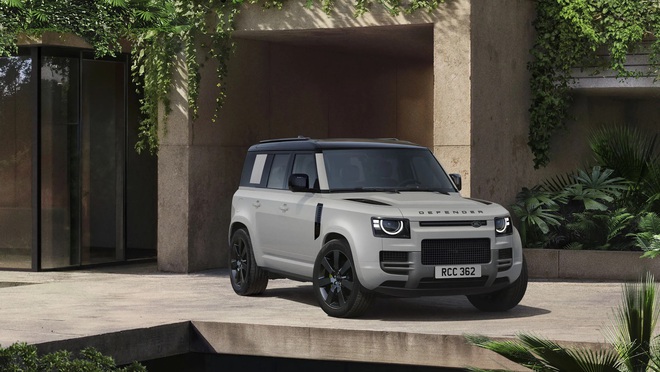 Defender 2027 ra mắt: Chia tay động cơ V8 huyền thoại, c&oacute; phi&ecirc;n bản giảm gần 100 m&atilde; lực nhưng đ&aacute;nh đổi tiếng p&ocirc; 'lực' hơn - Ảnh 5.