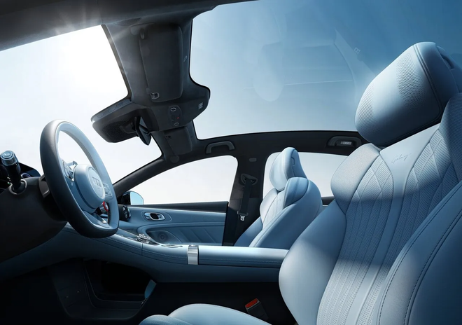Geely Galaxy TT ra mắt: Sedan điện mạnh 570 m&atilde; lực, sạc đầy đi hơn 700 km, dễ về Việt Nam đấu với BYD Seal - Ảnh 7.