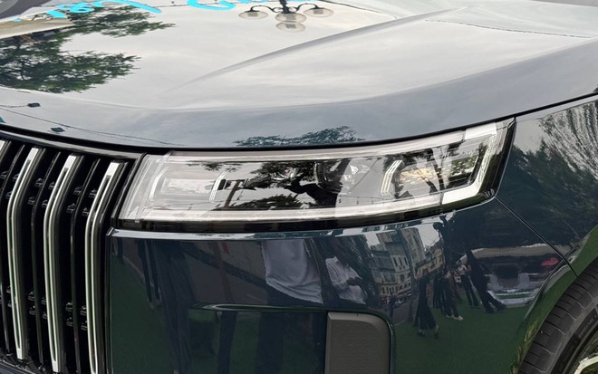 Ảnh thực tế Jaecoo J5 hybrid lắp r&aacute;p tại Việt Nam: Mạnh hơn hẳn Yaris Cross, HR-V, 18 t&iacute;nh năng ADAS, đầy b&igrave;nh chạy gần 1.000km - Ảnh 6.