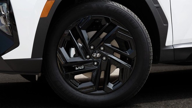 Hyundai Tucson lắp ráp ở Việt Nam được xuất ngoại, giá quy đổi dự kiến từ gần 900 triệu đồng - Ảnh 3.