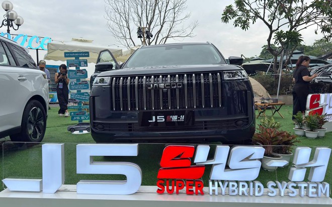 Jaecoo J5 gi&aacute; si&ecirc;u sốc từ 499 triệu nhưng phải hiểu đ&uacute;ng &lsquo;free&rsquo; sạc 30 năm hay c&aacute;c con số &lsquo;huỷ diệt&rsquo; ph&acirc;n kh&uacute;c - Ảnh 2.