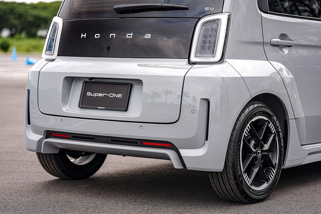 Mẫu xe điện Honda chất chơi cỡ nhỏ n&agrave;y đ&atilde; ra mắt 3 nước ĐN&Aacute;: B&aacute;n giới hạn, c&oacute; g&oacute;i thể thao, liệu c&oacute; về Việt Nam? - Ảnh 5.