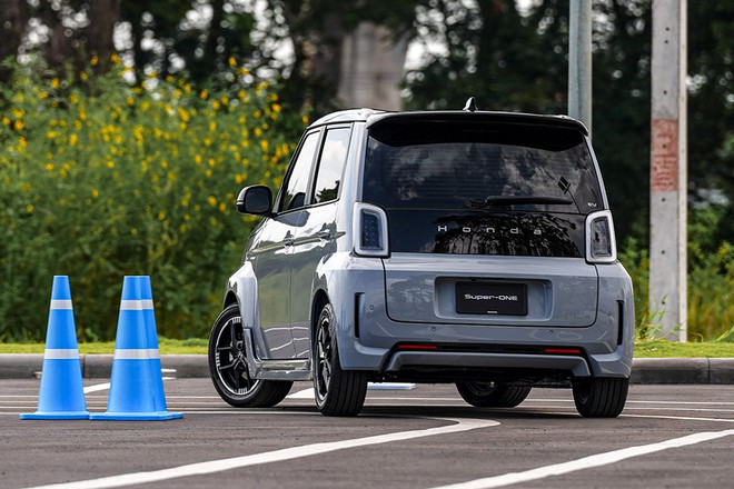 Mẫu xe điện Honda chất chơi cỡ nhỏ n&agrave;y đ&atilde; ra mắt 3 nước ĐN&Aacute;: B&aacute;n giới hạn, c&oacute; g&oacute;i thể thao, liệu c&oacute; về Việt Nam? - Ảnh 9.