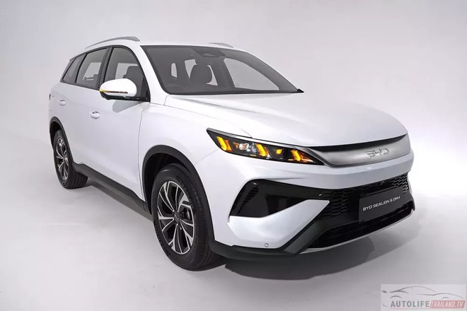 BYD Sealion 5 nhận cọc tại Việt Nam: Gi&aacute; dự kiến 800 triệu đồng, ngang cỡ CX-5, PHEV chạy 110km kh&ocirc;ng cần xăng - Ảnh 1.