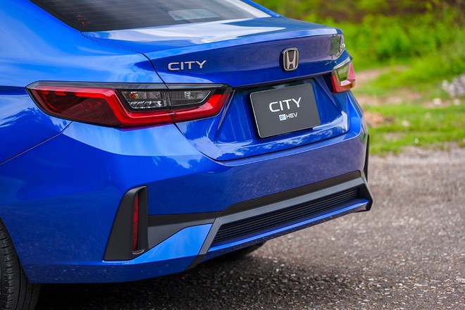 Đại lý báo Honda City 2026 ra mắt Việt Nam tháng 10, bản hiện tại ‘xả kho’ chỉ từ hơn 430 triệu đồng, thêm áp lực cho Vios - Ảnh 17.