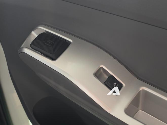 Xem trước Foton eView Connect sắp bán tại Việt Nam: Xe van điện mạnh gần 170 mã lực, sạc đầy đi 270 km, trang bị cần số như Mercedes - Ảnh 12.