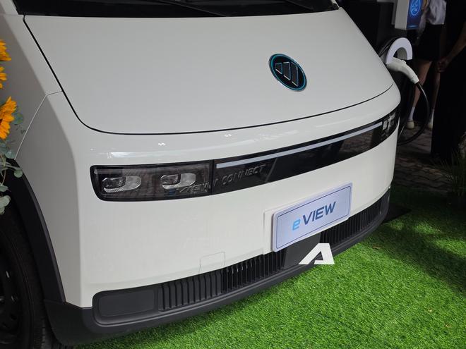 Xem trước Foton eView Connect sắp bán tại Việt Nam: Xe van điện mạnh gần 170 mã lực, sạc đầy đi 270 km, trang bị cần số như Mercedes - Ảnh 4.