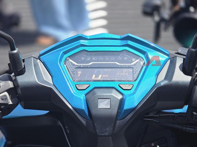Honda Vario 2027 chốt gi&aacute; từ 42,7 triệu đồng: Th&ecirc;m bản ghi-đ&ocirc;ng trần như m&ocirc; t&ocirc;, nhập khẩu Indonesia đ&uacute;ng &yacute; d&acirc;n chơi Việt, sẵn xe giao trong v&agrave;i ng&agrave;y nữa - Ảnh 4.