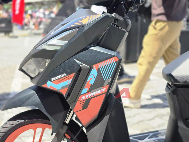 Honda Vario 2027 chốt gi&aacute; từ 42,7 triệu đồng: Th&ecirc;m bản ghi-đ&ocirc;ng trần như m&ocirc; t&ocirc;, nhập khẩu Indonesia đ&uacute;ng &yacute; d&acirc;n chơi Việt, sẵn xe giao trong v&agrave;i ng&agrave;y nữa - Ảnh 8.