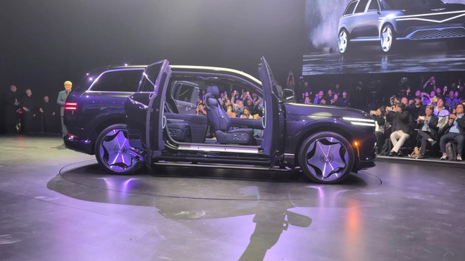 Chi tiết Genesis GV90 mới ra mắt: SUV điện cỡ lớn c&oacute; cửa mở kiểu Rolls-Royce, c&ocirc;ng suất 657 m&atilde; lực, gi&aacute; b&aacute;n vẫn l&agrave; ẩn số - Ảnh 5.