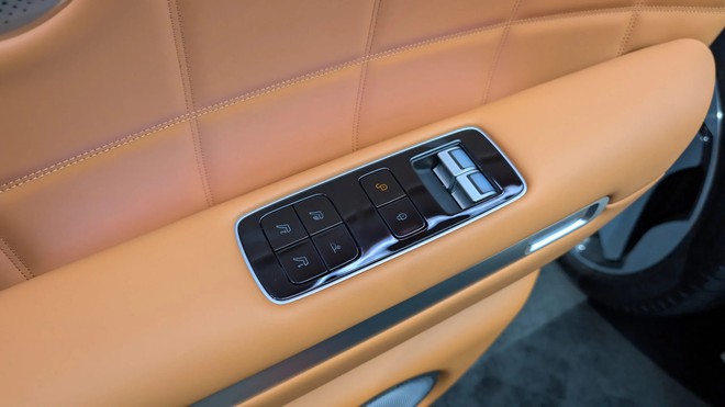 Chi tiết Genesis GV90 mới ra mắt: SUV điện cỡ lớn c&oacute; cửa mở kiểu Rolls-Royce, c&ocirc;ng suất 657 m&atilde; lực, gi&aacute; b&aacute;n vẫn l&agrave; ẩn số - Ảnh 10.