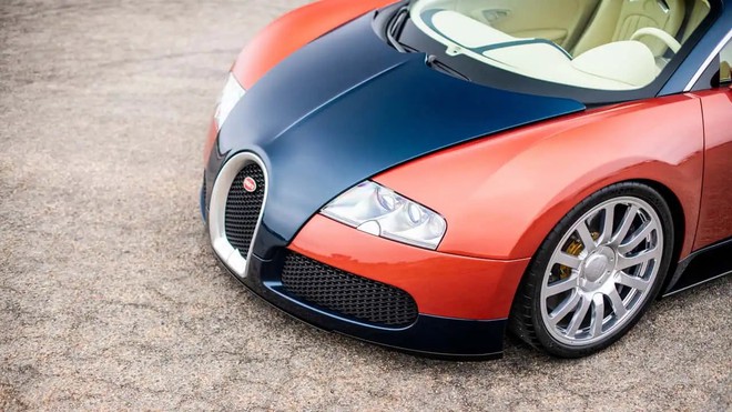 Chủ Bugatti Veyron cũ kh&ocirc;ng cần lo lắng: Xe 20 năm tuổi nhưng h&atilde;ng sẵn s&agrave;ng 't&acirc;n trang' lại như xuất xưởng, miễn l&agrave; c&oacute; đủ tiền - Ảnh 4.