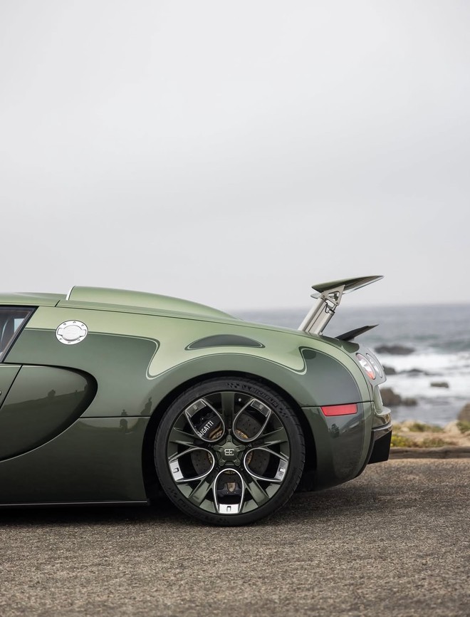 Chủ Bugatti Veyron cũ kh&ocirc;ng cần lo lắng: Xe 20 năm tuổi nhưng h&atilde;ng sẵn s&agrave;ng 't&acirc;n trang' lại như xuất xưởng, miễn l&agrave; c&oacute; đủ tiền - Ảnh 14.