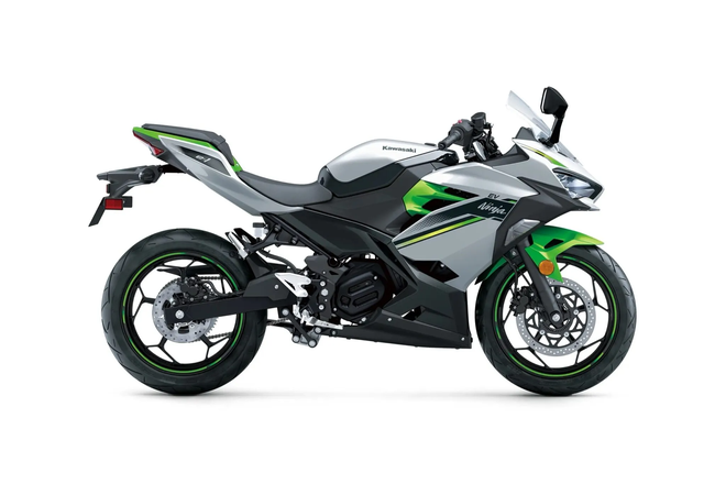 M&ocirc; t&ocirc; điện Kawasaki Ninja E-1 mở b&aacute;n: Động cơ mạnh ngang ngửa Honda Lead, gi&aacute; quy đổi hơn 200 triệu - Ảnh 2.