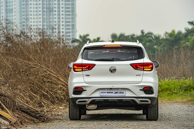 MG ZS giảm gi&aacute; kỷ lục tại đại l&yacute;: Thực tế c&ograve;n từ 395 triệu đồng, cạnh tranh Seltos, Creta bằng gi&aacute; rẻ hơn cả Morning, i10 - Ảnh 5.