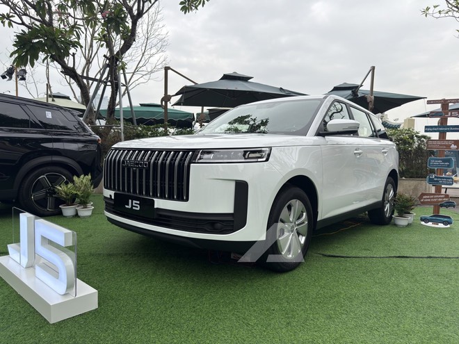Xe GenZ của năm tại CCA 2026: Người trẻ mua xe không chỉ nhìn giá - Ảnh 13.