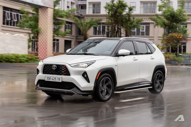 L&aacute;i thử từ Creta, Seltos tới CX-5, nữ chủ xe 25 tuổi chốt Toyota Yaris Cross HEV: &lsquo;Tiện nghi ổn, động cơ hybrid c&oacute; thứ cần cải thiện&rsquo; - Ảnh 9.