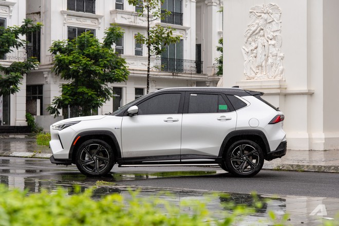 L&aacute;i thử từ Creta, Seltos tới CX-5, nữ chủ xe 25 tuổi chốt Toyota Yaris Cross HEV: &lsquo;Tiện nghi ổn, động cơ hybrid c&oacute; thứ cần cải thiện&rsquo; - Ảnh 5.