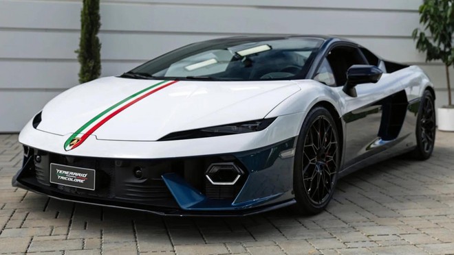Lamborghini Temerario Tricolore trở lại mạnh gấp đ&ocirc;i Gallardo Tricolore sau 15 năm - Ảnh 2.