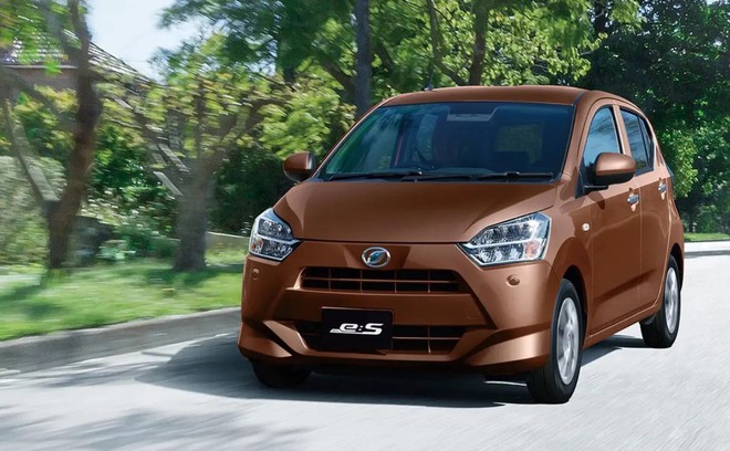 H&atilde;ng con Toyota l&agrave;m xe nhỏ gi&aacute; quy đổi chỉ 180 triệu đồng: Kh&ocirc;ng cần hybrid vẫn chỉ &lsquo;ăn&rsquo; 3,7L/100km, c&oacute; 4WD, ADAS kh&ocirc;ng k&eacute;m SUV cao cấp - Ảnh 9.