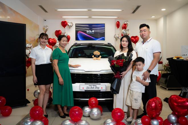 B&aacute;n sedan hạng sang mua Kia Sportage HEV, chủ xe chia sẻ: &lsquo;Nội thất rộng, chở gia đ&igrave;nh 300-500km/ng&agrave;y vẫn thoải m&aacute;i, đi phố như xe điện&rsquo;. - Ảnh 3.