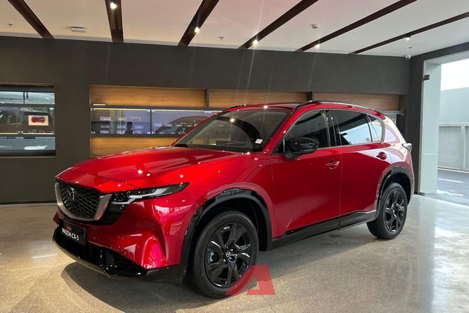 Mazda CX-5 xả kho giảm gi&aacute; tới 107 triệu đồng tại đại l&yacute;, bản cao gi&aacute; xuống &aacute;p s&aacute;t Toyota Yaris Cross - Ảnh 1.