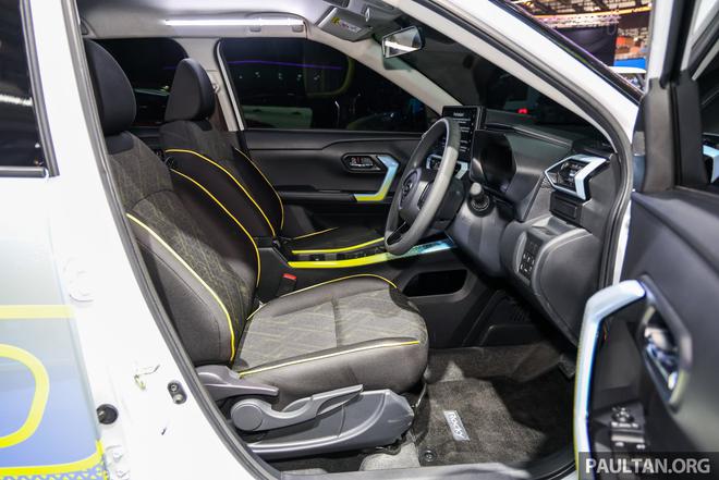 'Anh em sinh đ&ocirc;i' Toyota Raize tr&igrave;nh l&agrave;ng bản hybrid cực nổi bật: Sơn đổi m&agrave;u, thiết kế hầm hố hơn, gi&aacute; quy đổi hơn 500 triệu đồng - Ảnh 8.