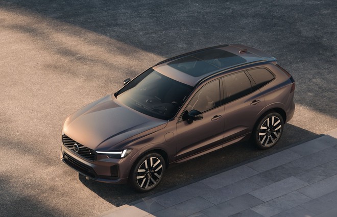 Volvo XC60 nâng cấp lớn: Đèn mới, thêm tính năng ADAS, chạy 126km không cần xăng - Ảnh 12.