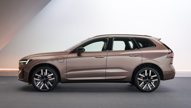 Volvo XC60 nâng cấp lớn: Đèn mới, thêm tính năng ADAS, chạy 126km không cần xăng - Ảnh 7.