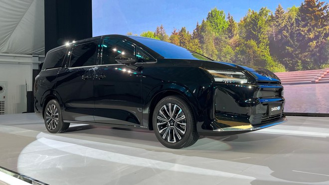 MPV cửa l&ugrave;a Wuling Darion lộ diện tại Việt Nam: Dự kiến dưới 800 triệu, to hơn Innova Cross, cửa l&ugrave;a như Carnival, c&oacute; cả PHEV lẫn thuần điện - Ảnh 3.