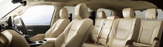 Toyota Land Cruiser 2026 ra mắt với g&oacute;i ngoại thất hầm hố, treo th&iacute;ch ứng, bỏ m&aacute;y xăng, d&ugrave;ng loại hybrid giống bản vừa b&aacute;n ở Việt Nam - Ảnh 13.