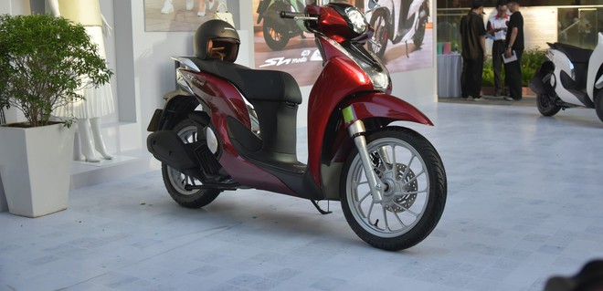 Honda SH Mode 2026 ra mắt Việt Nam: Giá từ gần 61 triệu đồng, màn hình mới, động cơ ‘sạch’ hơn, thêm tính năng an toàn - Ảnh 2.