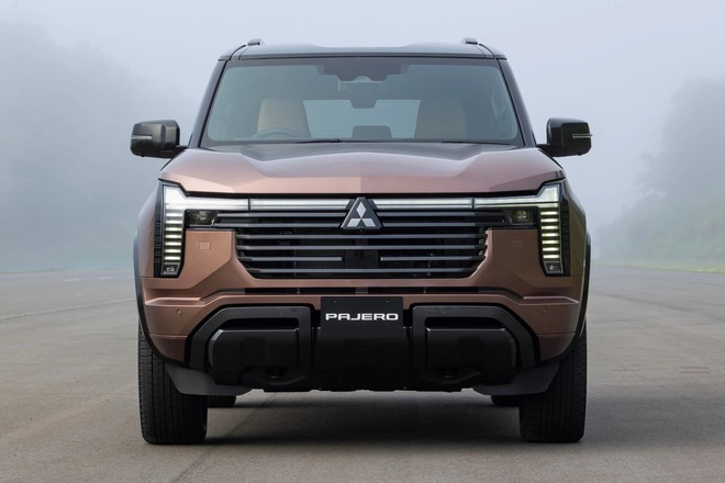 Mitsubishi Pajero thế hệ mới ra mắt: Khung gầm rời, 2 màn lớn, máy dầu 2.4L, có thể thêm hybrid cạnh tranh Land Cruiser, lắp ở gần Việt Nam - Ảnh 5.